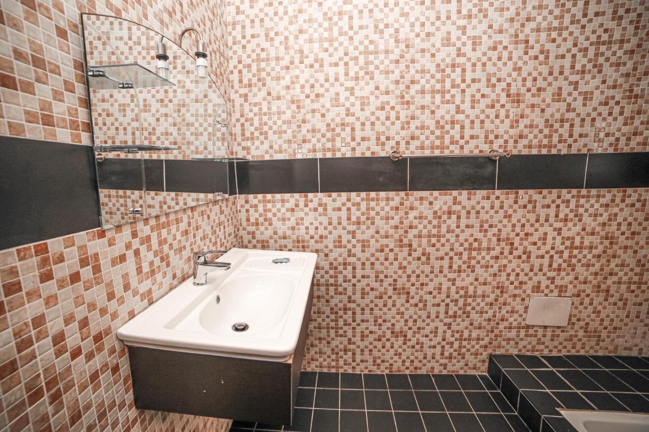 Fini Hotel Bobende Limbe Zewnętrze zdjęcie